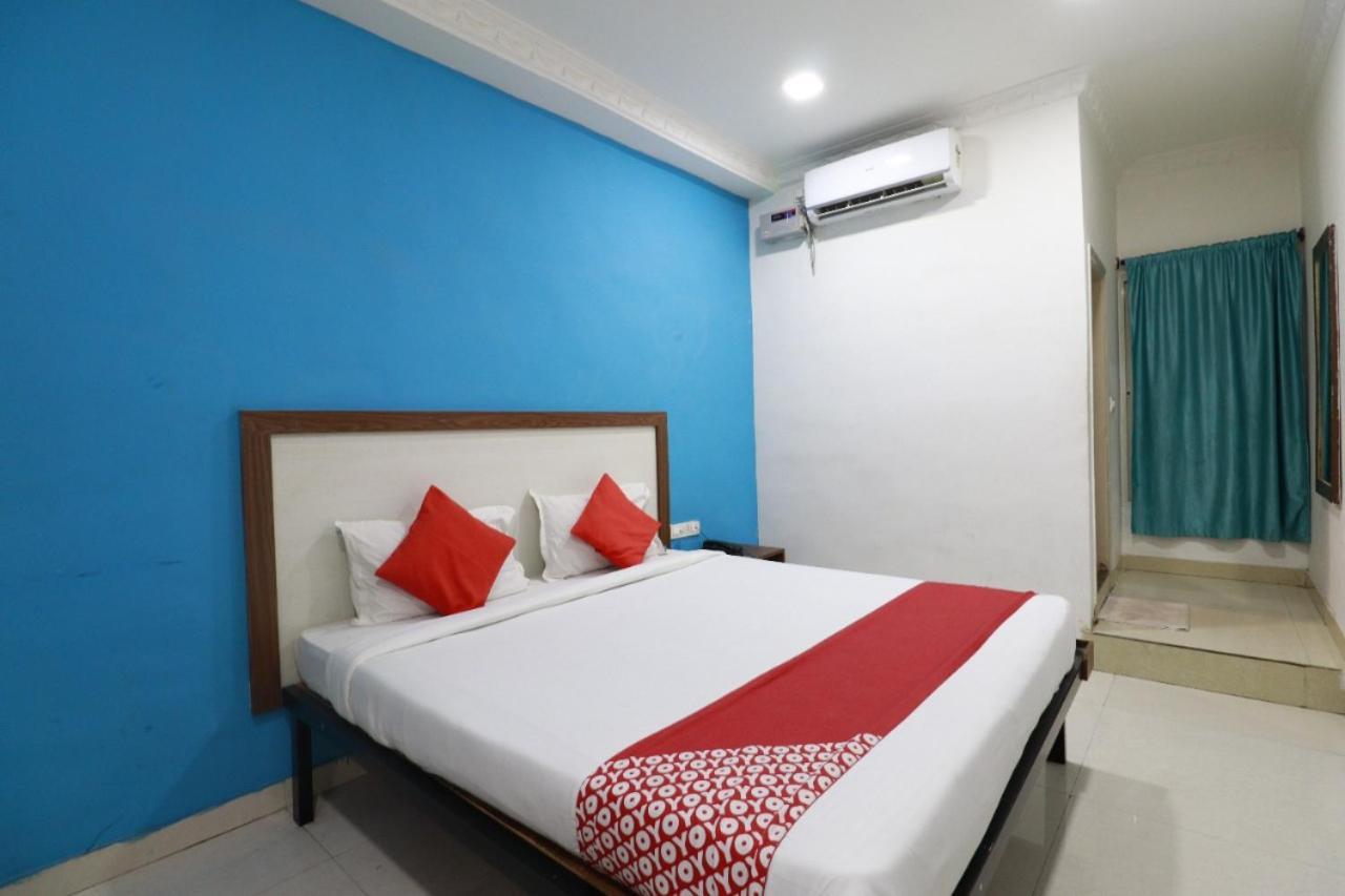 Hotel Abhimani Inn Bangalore Exterior photo