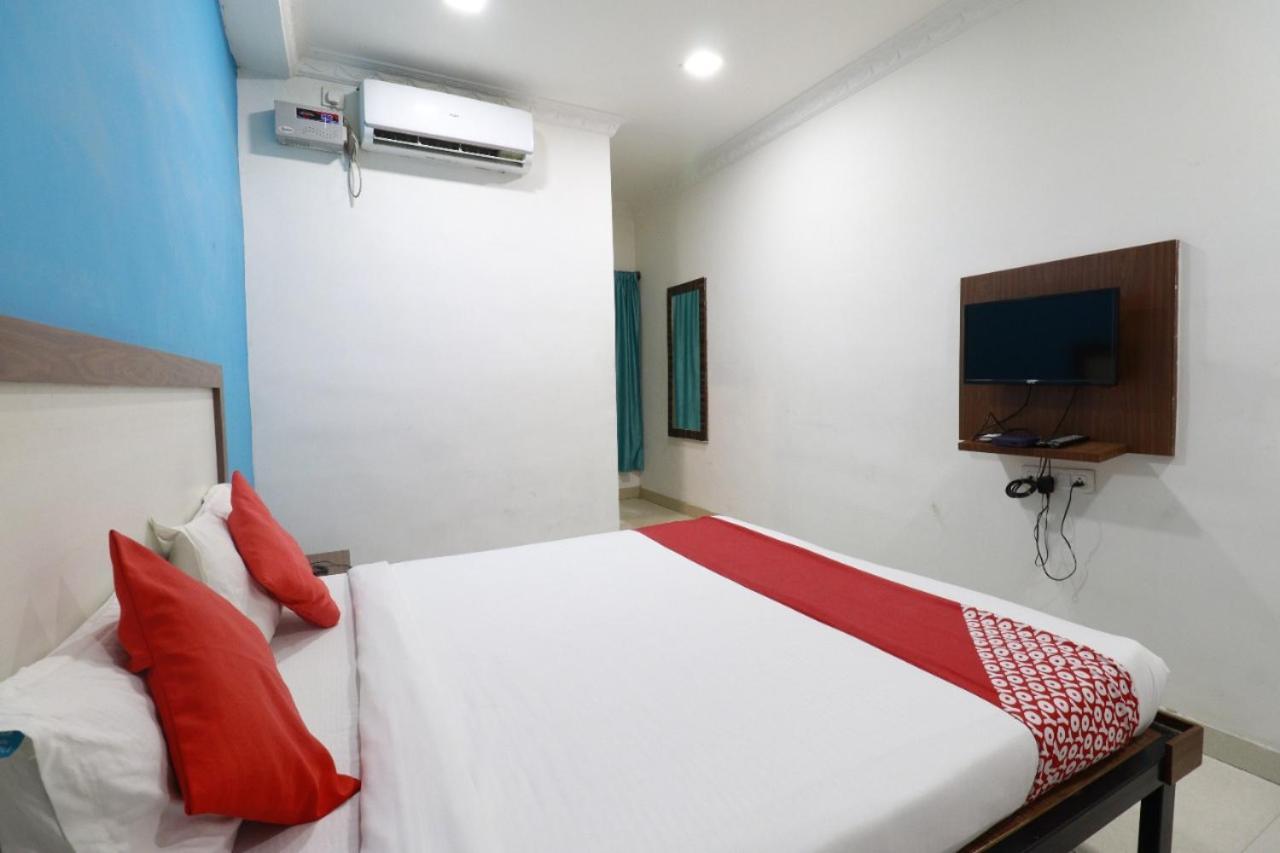 Hotel Abhimani Inn Bangalore Exterior photo